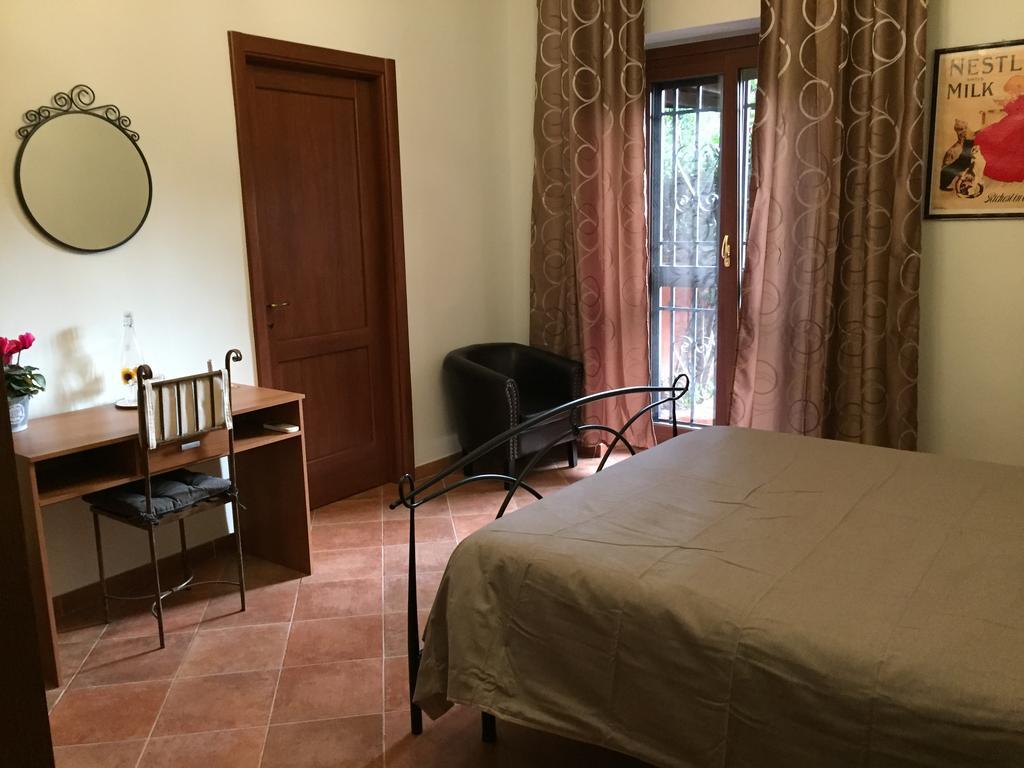 B&B Le Querce Formello Szoba fotó